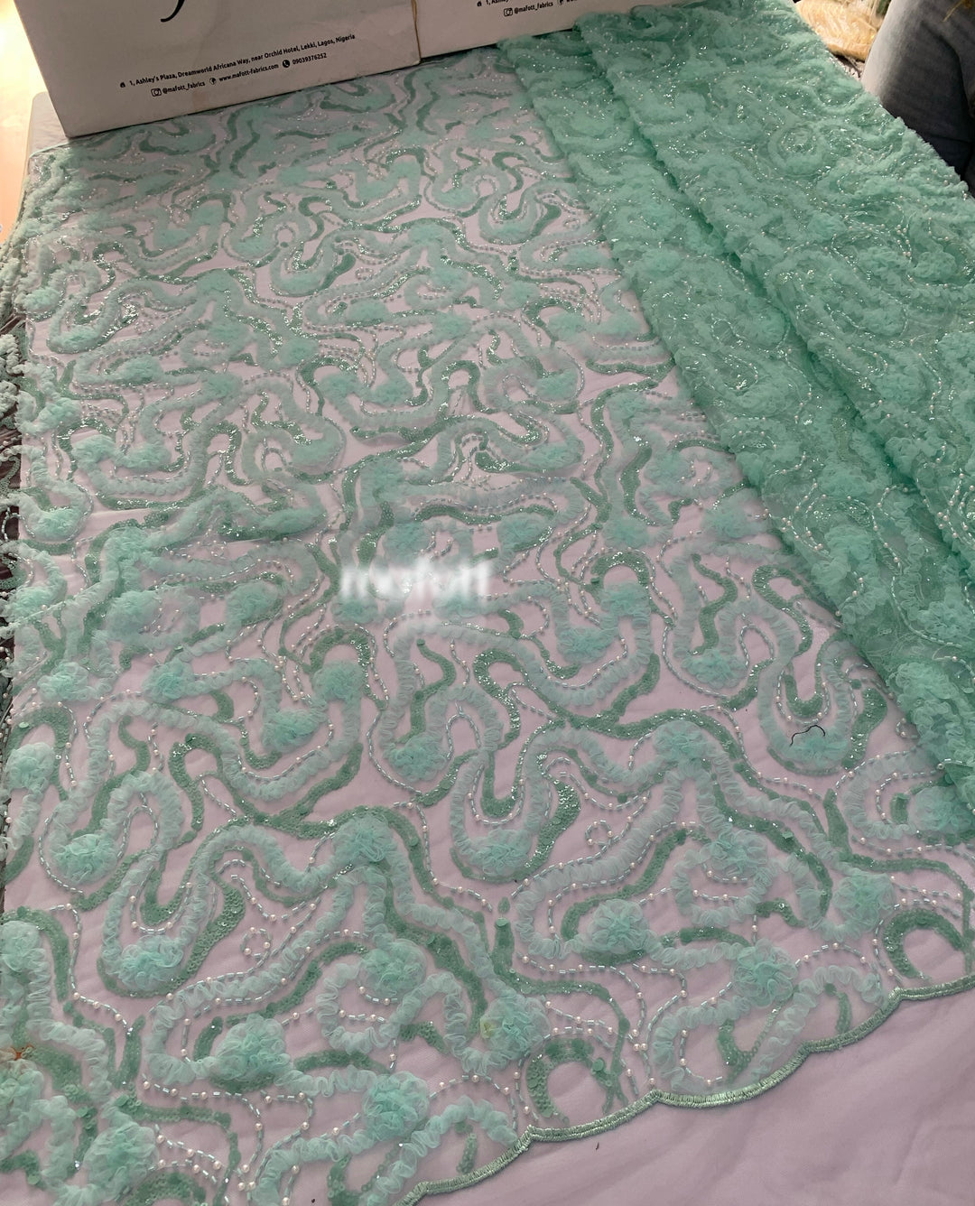 Nike (5 yards)