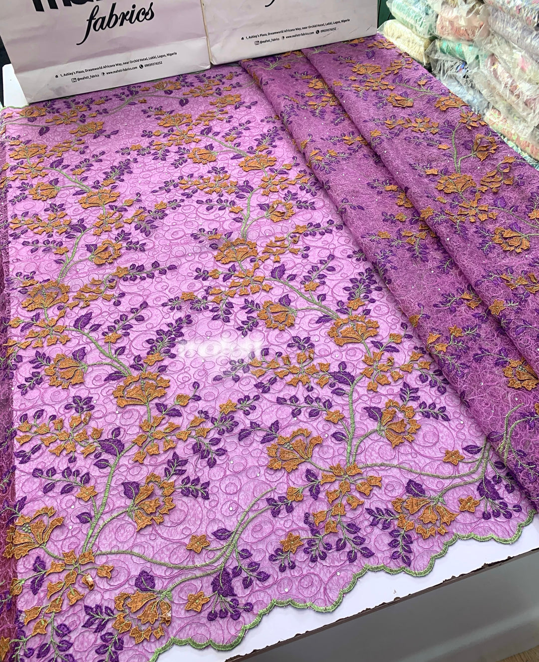 Kemi (5 yards)