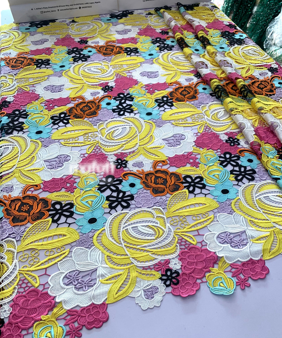 Cheer (5 yards)