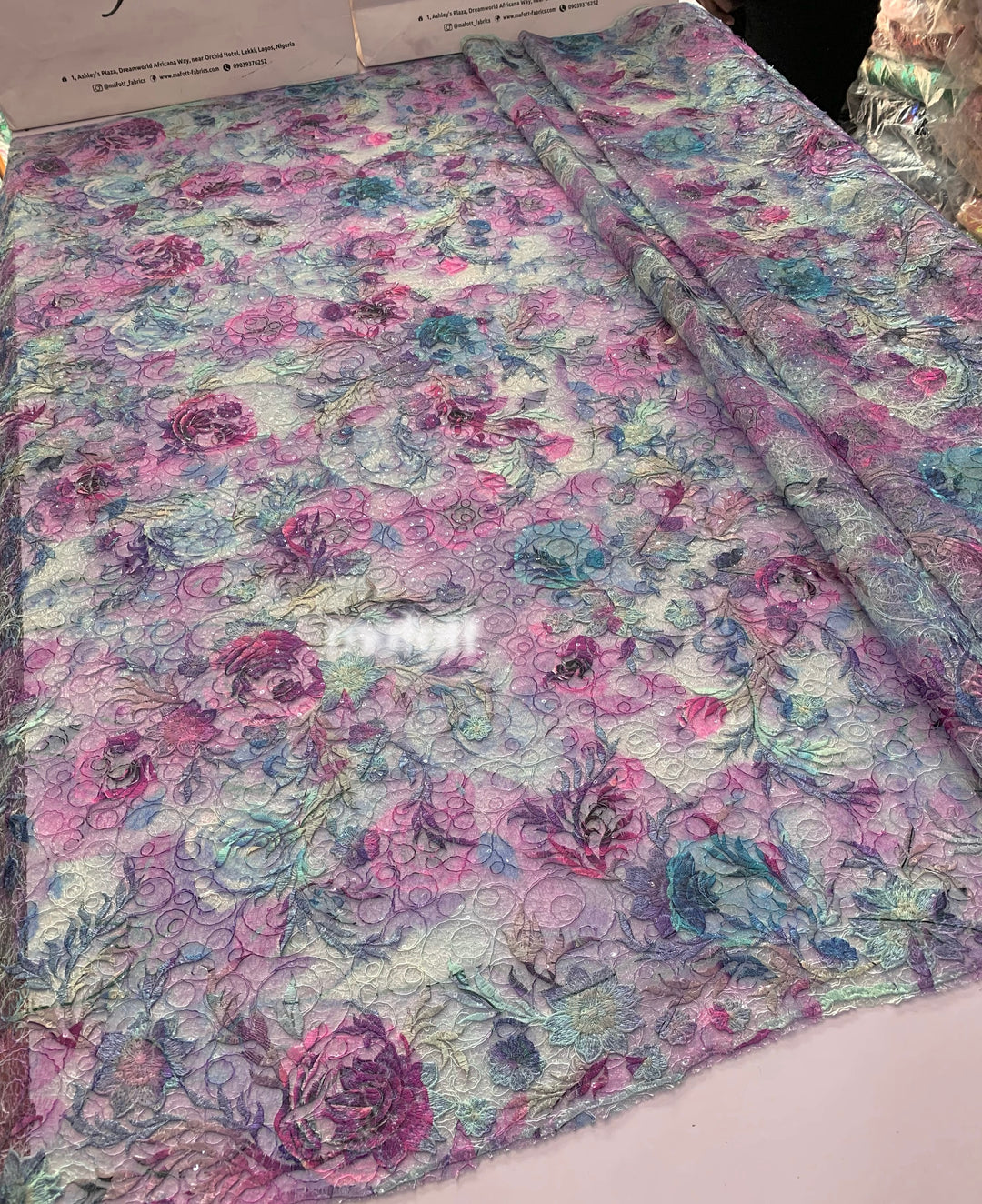 Moni (5 yards)