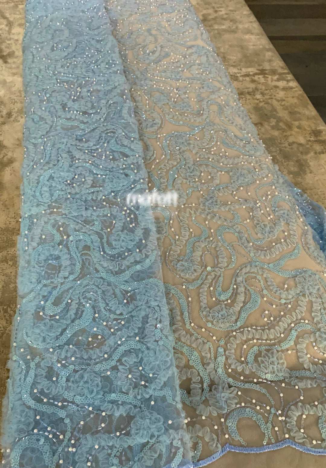 Nike (5 yards)