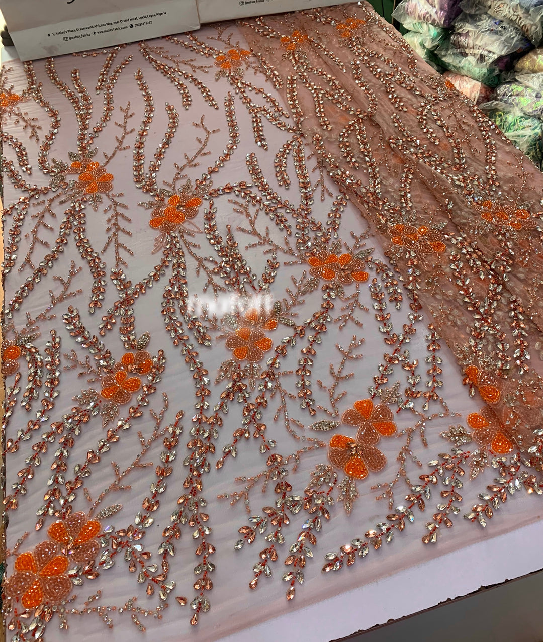 Crystal 411 (4 yards)