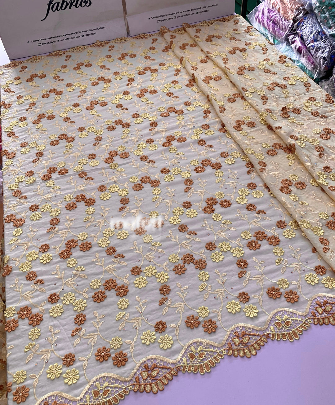Teju (5 yards)
