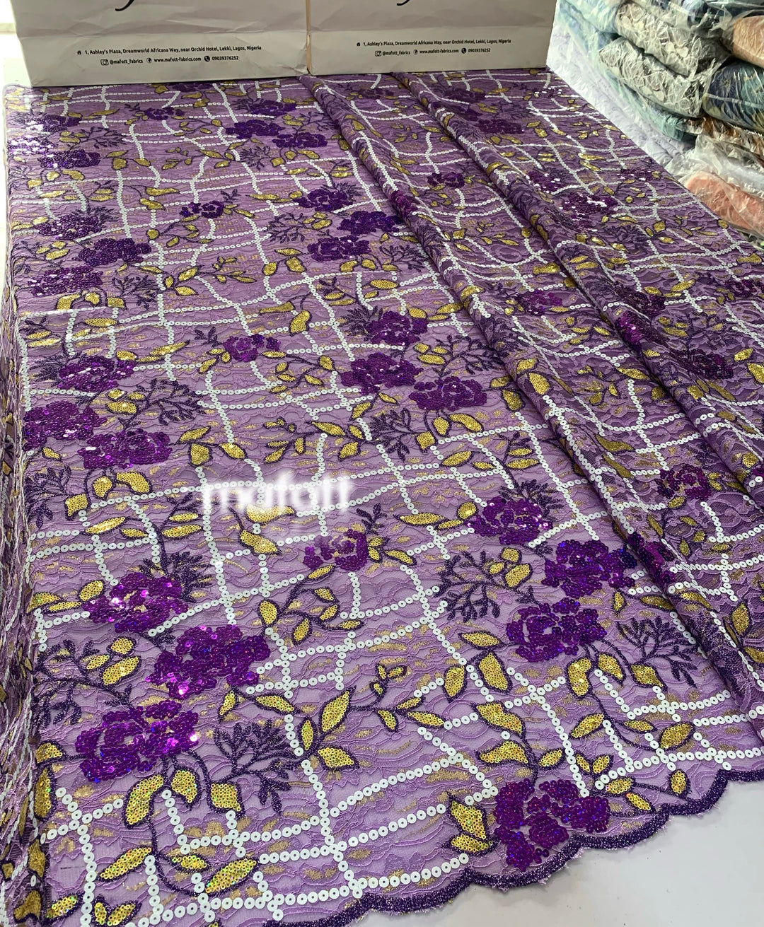 SNL Floral - Price is for 5 yards