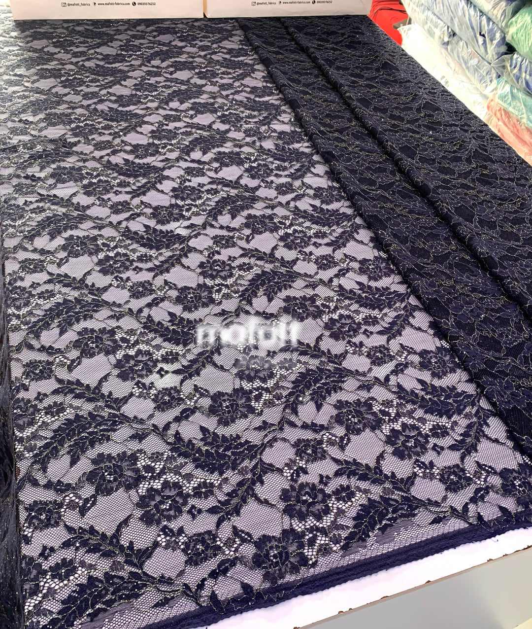 FL Lily - Price is for 1 yard (Minimum is 3 yards)