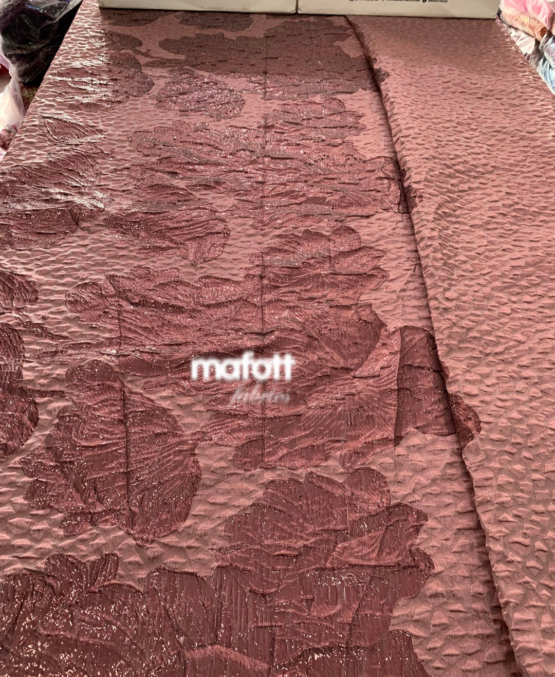 Brocade B (1.75 yards)