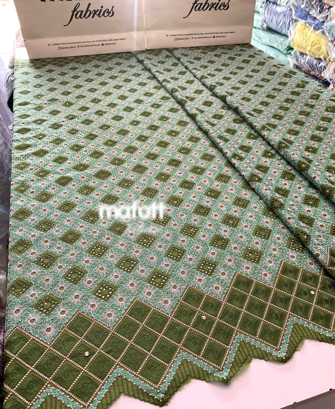 Cube Voile (5 yards)