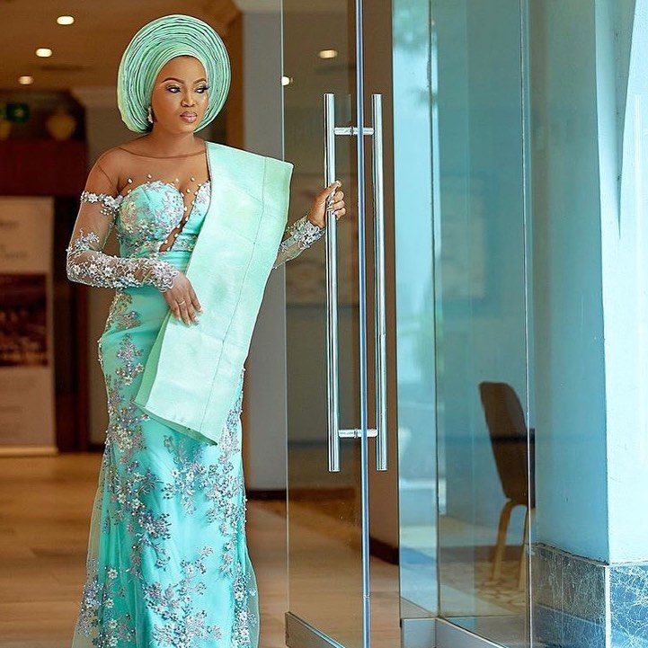 Aso oke-Nigerian-wedding-style