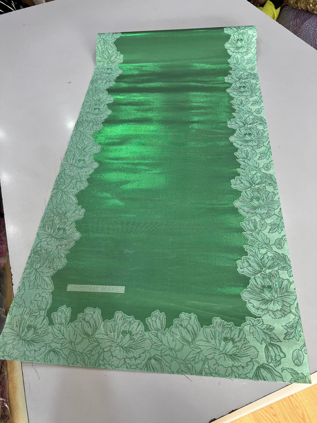 Royal Gele 13