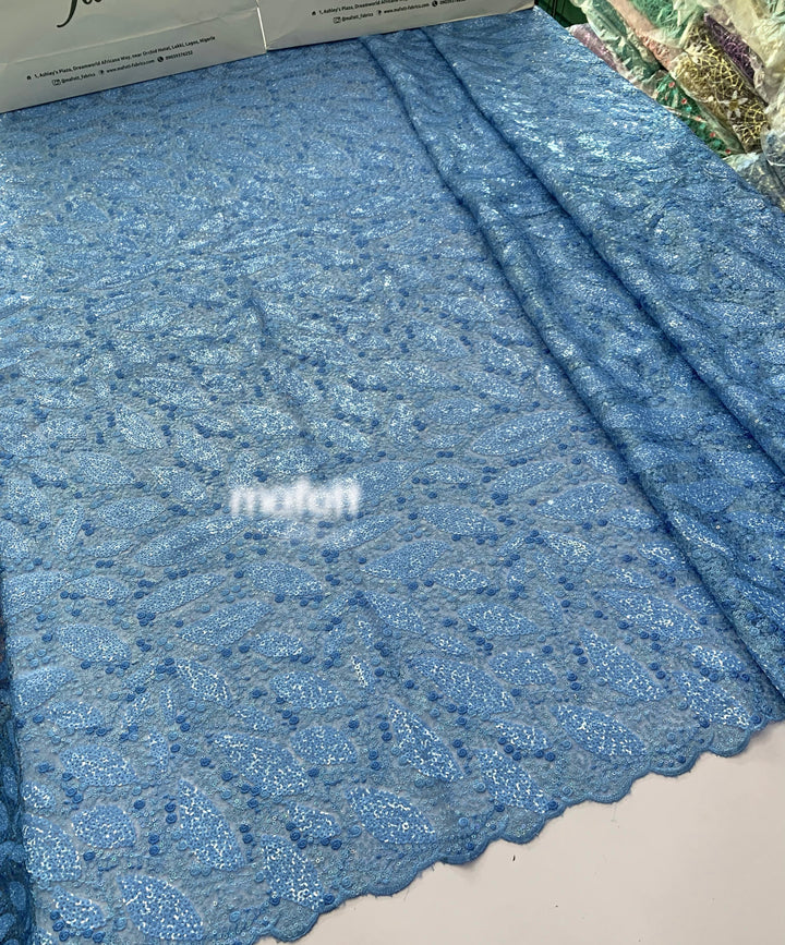 Anu (5 yards)