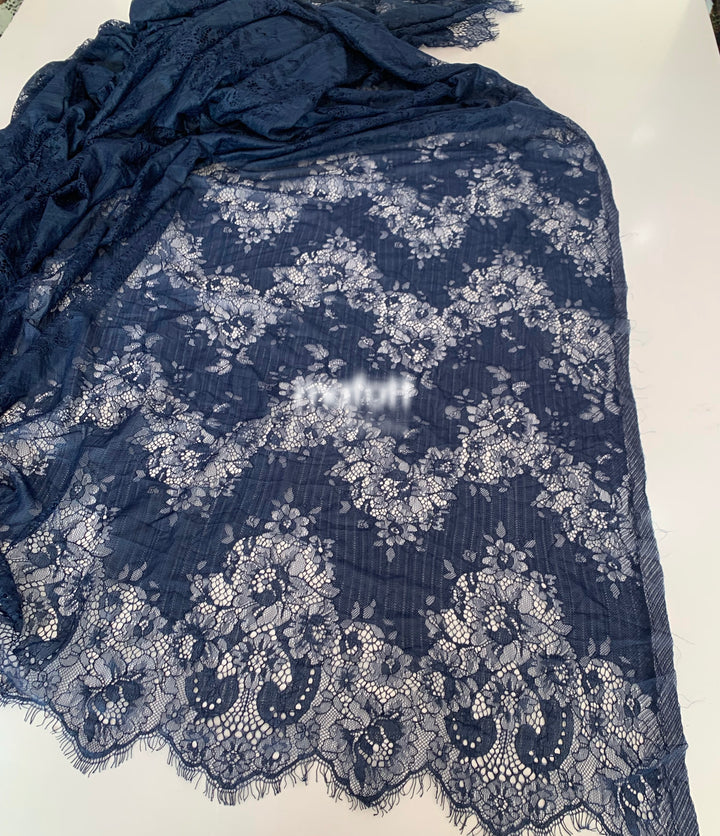 Bobbin II - Price is for 3.5 yards