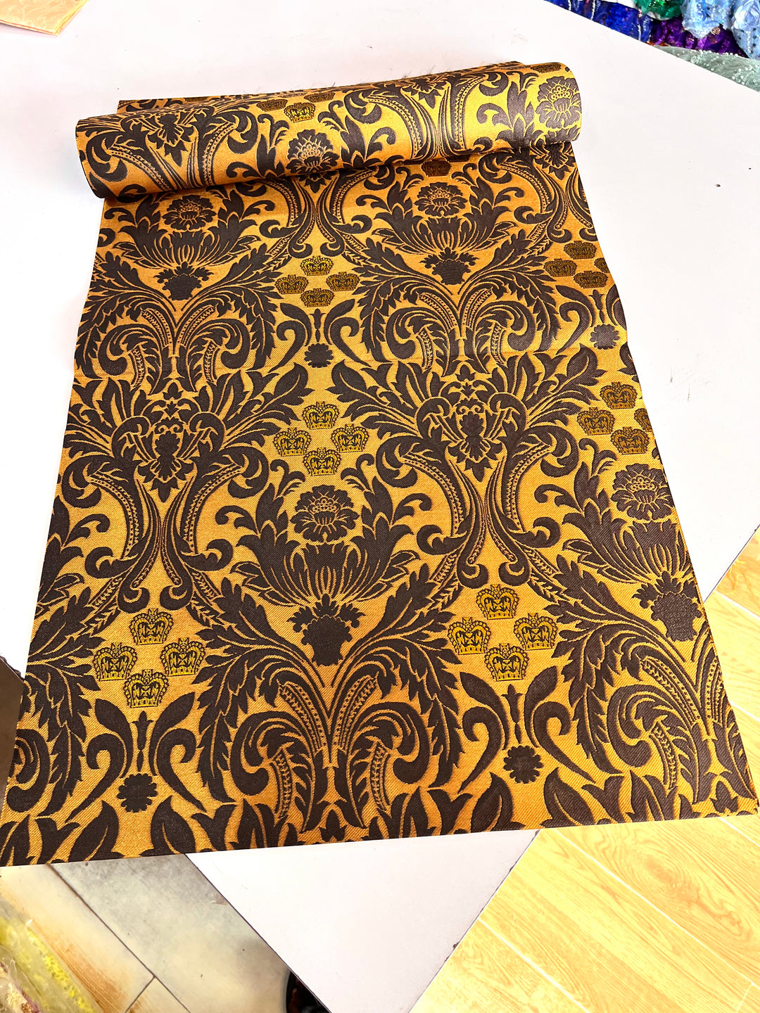 Royal Gele 17