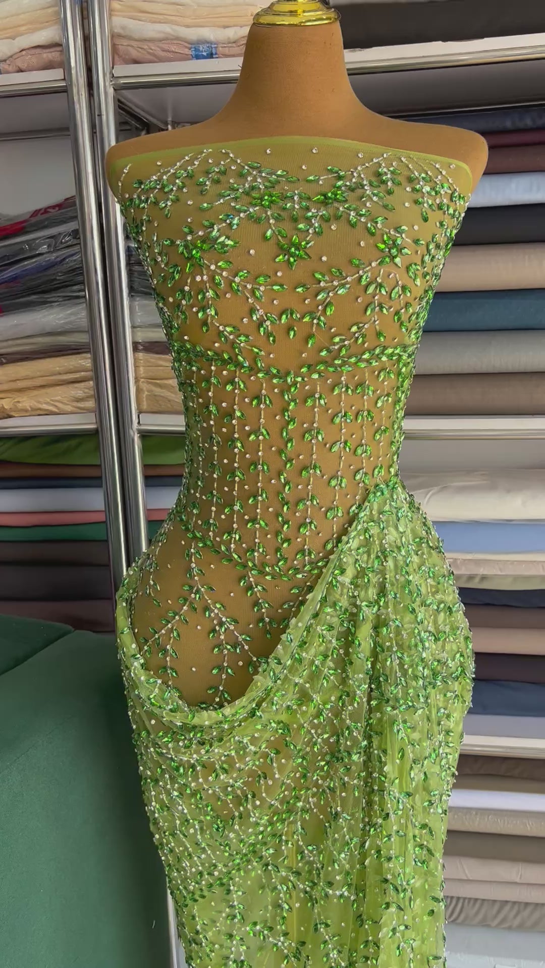 Crystal 800 (4 yards)