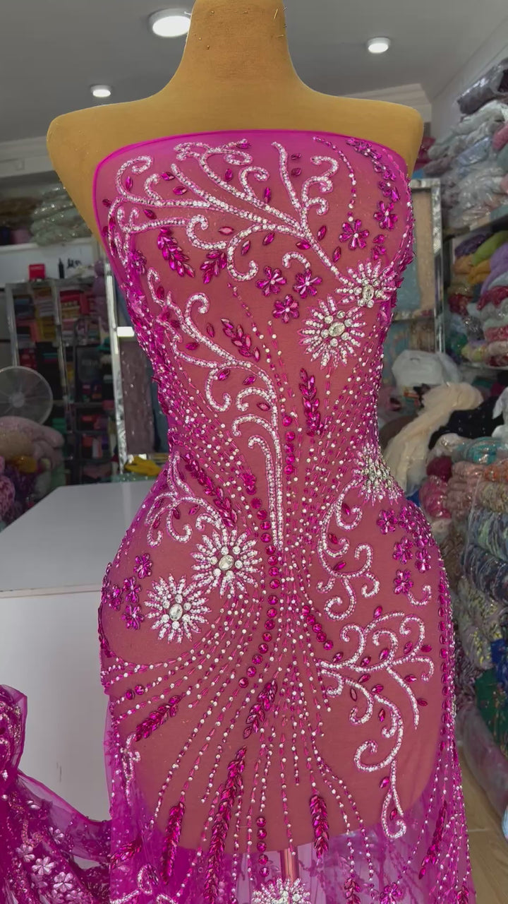 Crystal 550 (4 yards)