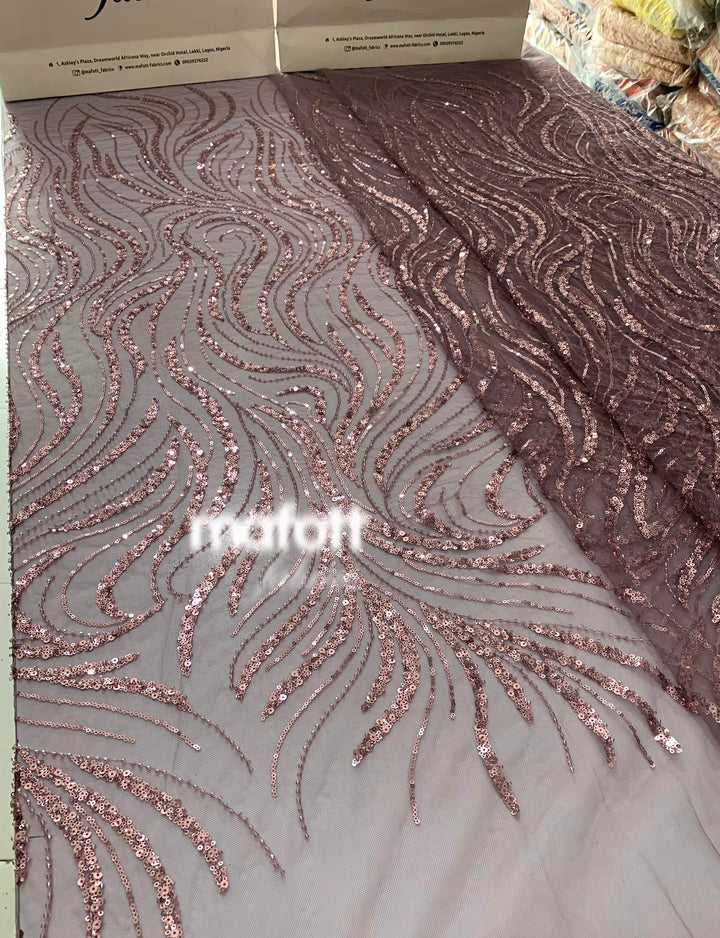 RS Glam - Price is for 1 yard (Minimum is 3 yards)